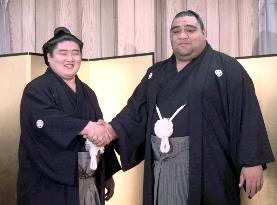 Dejima promoted to ozeki